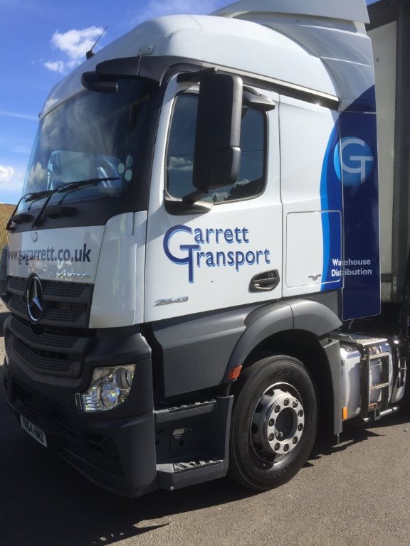 Award-winning companies come together as Garrett Transport joins Pallet-Track thumbnail image